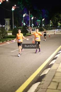 Runner Photo 4281950