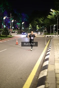 Runner Photo 4281962