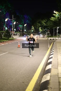 Runner Photo 4281967