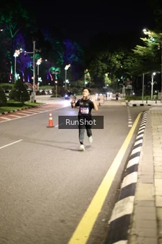 Runner Photo 4281969