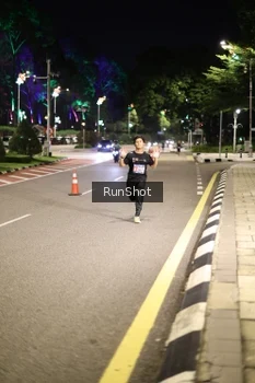 Runner Photo 4281975