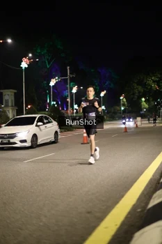 Runner Photo 4281980