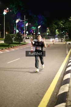 Runner Photo 4281981