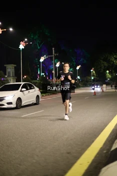 Runner Photo 4281993