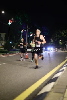 Runner Photo 4282074