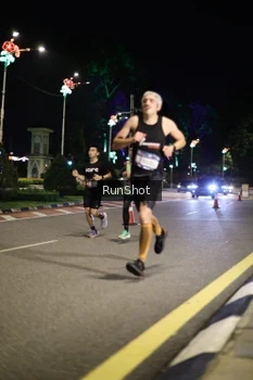 Runner Photo 4282076
