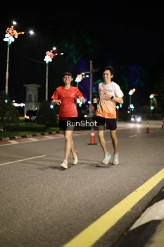 Runner Photo 4282087