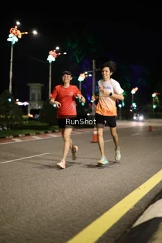 Runner Photo 4282093