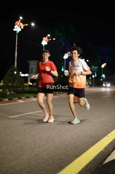 Runner Photo 4282096
