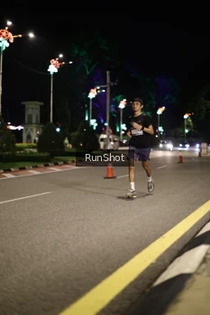 Runner Photo 4282103