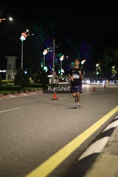 Runner Photo 4282106