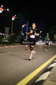 Runner Photo 4282114