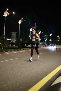 Runner Photo 4282126