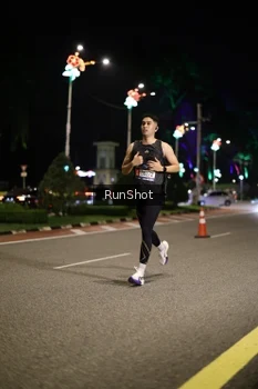 Runner Photo 4282130