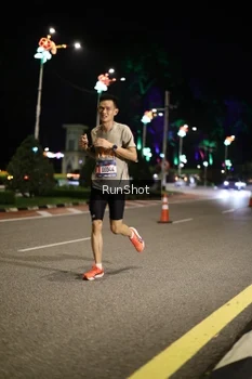 Runner Photo 4282165