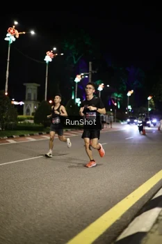 Runner Photo 4282171