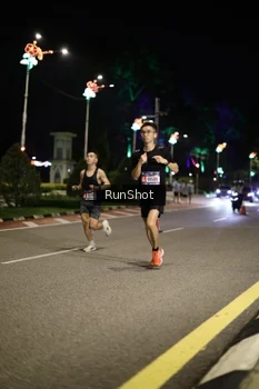 Runner Photo 4282182