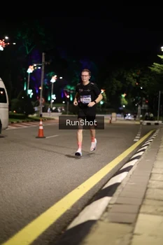 Runner Photo 4282195