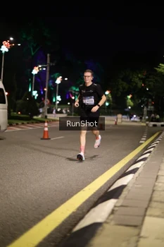 Runner Photo 4282199