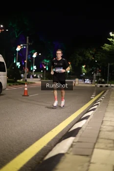 Runner Photo 4282202