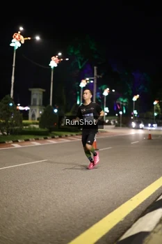 Runner Photo 4282288