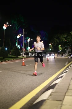 Runner Photo 4282291