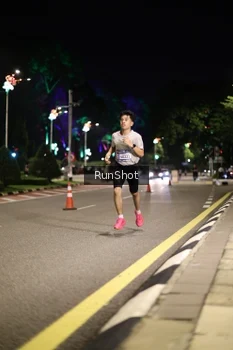 Runner Photo 4282294
