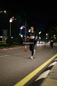 Runner Photo 4282308
