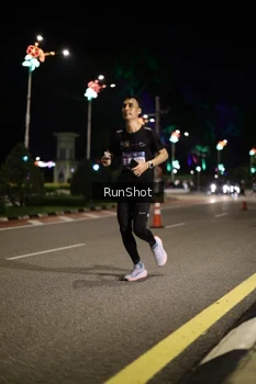 Runner Photo 4282310