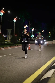 Runner Photo 4282318