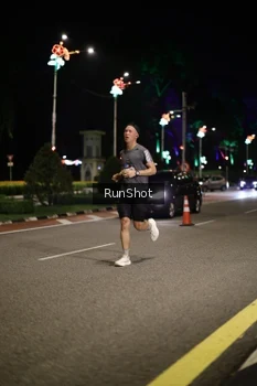 Runner Photo 4282322