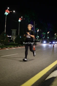 Runner Photo 4282330