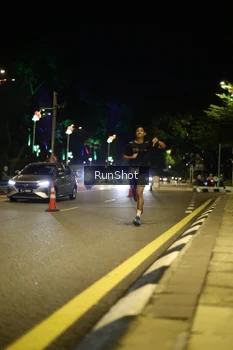 Runner Photo 4282357
