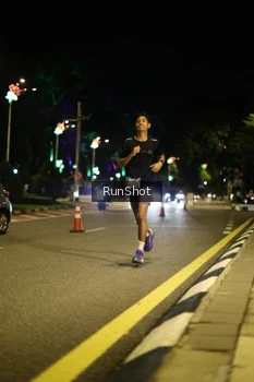Runner Photo 4282361
