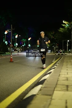 Runner Photo 4282362