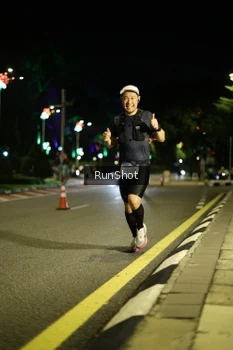 Runner Photo 4282373