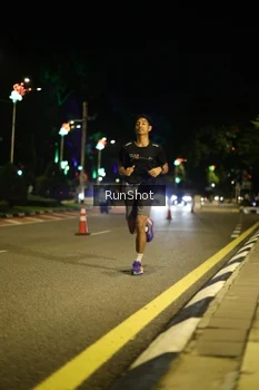 Runner Photo 4282374