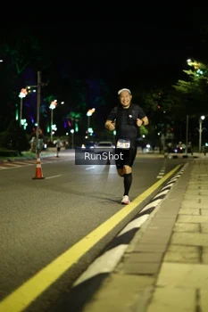 Runner Photo 4282376