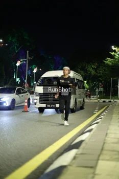 Runner Photo 4282499
