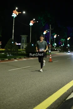 Runner Photo 4282526
