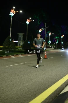 Runner Photo 4282534