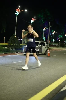 Runner Photo 4282564