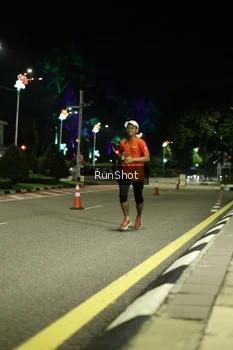 Runner Photo 4282575