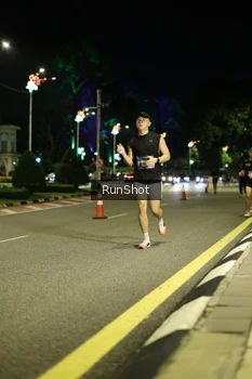 Runner Photo 4282582