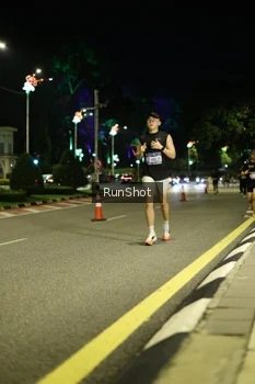 Runner Photo 4282585