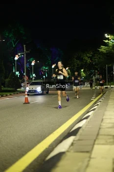 Runner Photo 4282587