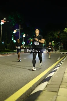 Runner Photo 4282595