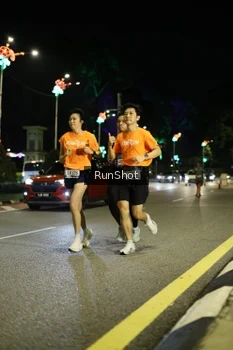 Runner Photo 4282649
