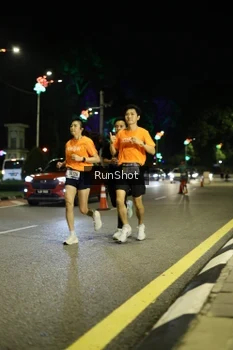 Runner Photo 4282654