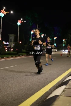 Runner Photo 4282694